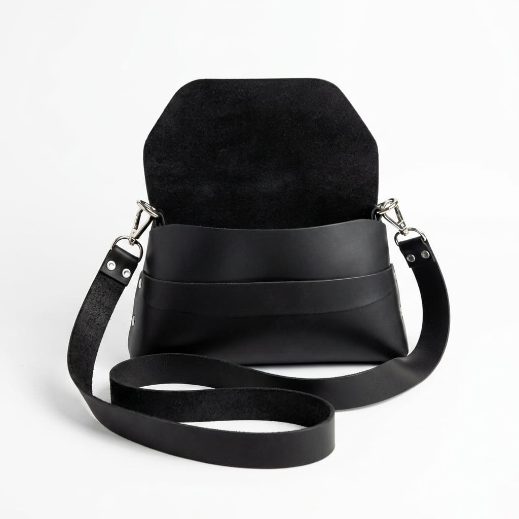 Shoulder Messanger Dark - Gambar 6